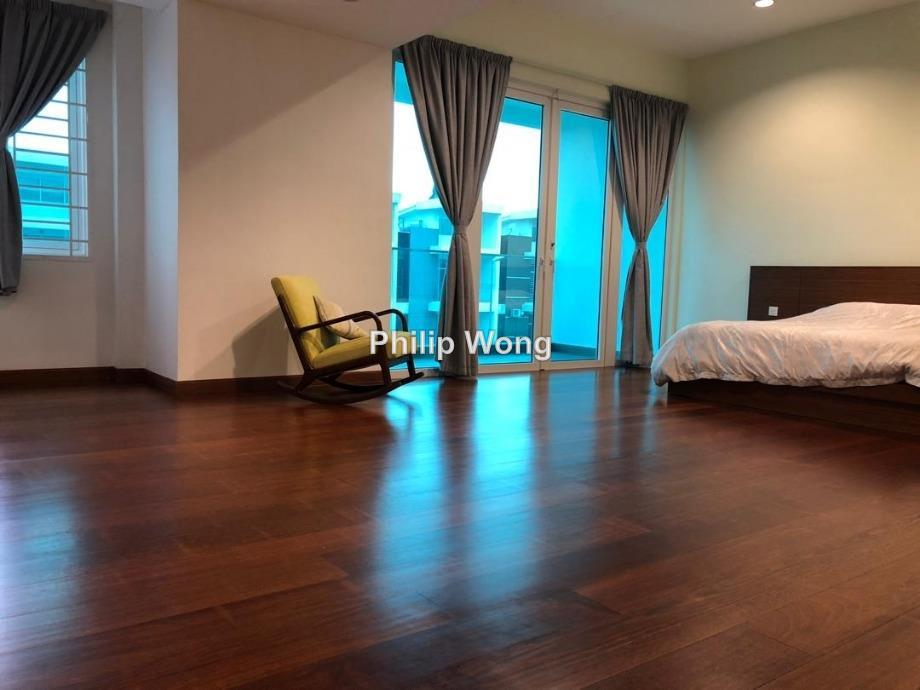 Rumah Berangkai 3 Tingkat untuk Dijual di Desa Park Serdang Seri Kembangan, Seri Kembangan oleh Philip Wong - iProperty.com.my