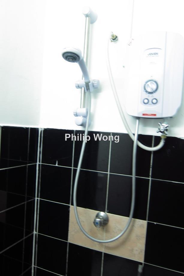 2.5-storey Terraced House for Sale in Taman Putra Permai, Seri Kembangan by Philip Wong - iProperty.com.my