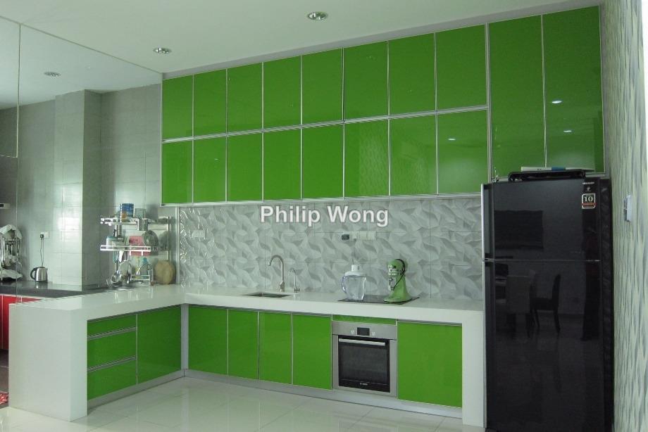 Rumah Berangkai 3 Tingkat untuk Dijual di Desa Park Serdang Seri Kembangan, Seri Kembangan oleh Philip Wong - iProperty.com.my