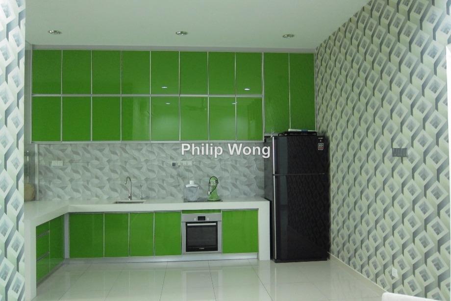 Rumah Berangkai 3 Tingkat untuk Dijual di Desa Park Serdang Seri Kembangan, Seri Kembangan oleh Philip Wong - iProperty.com.my