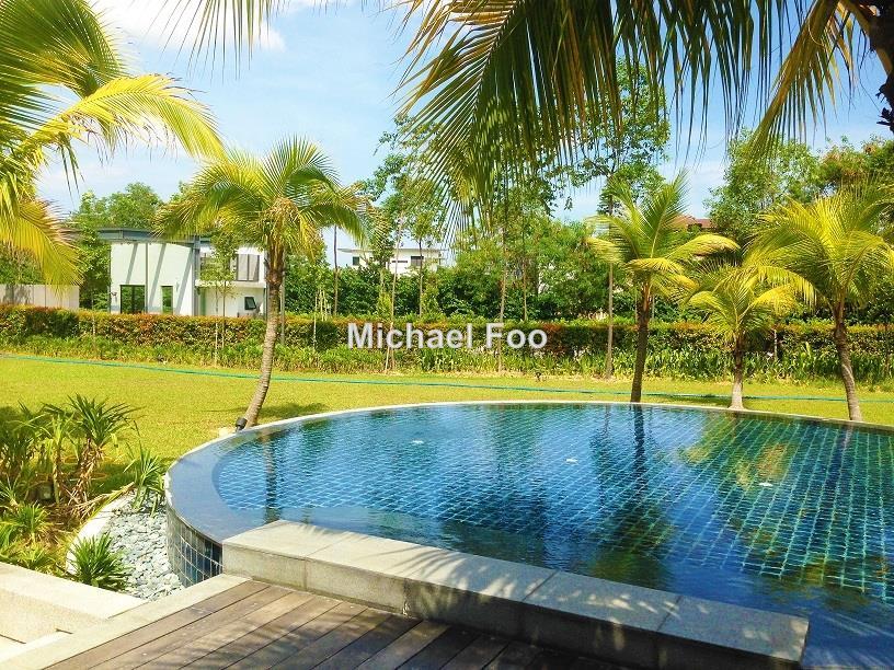 Rumah Berangkai 3 Tingkat untuk Dijual di Serdang, Seri Kembangan oleh Michael Foo - iProperty.com.my