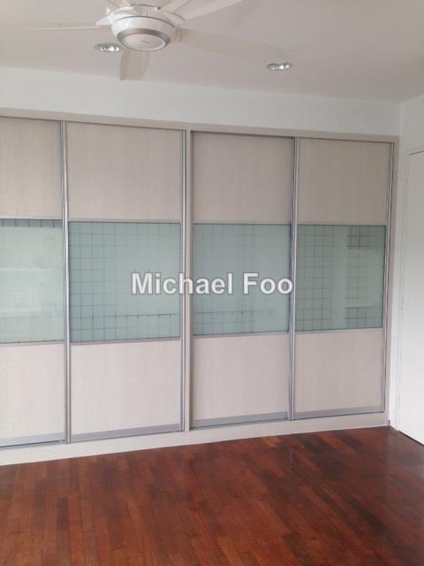 Rumah Berangkai 3 Tingkat untuk Dijual di Serdang, Seri Kembangan oleh Michael Foo - iProperty.com.my