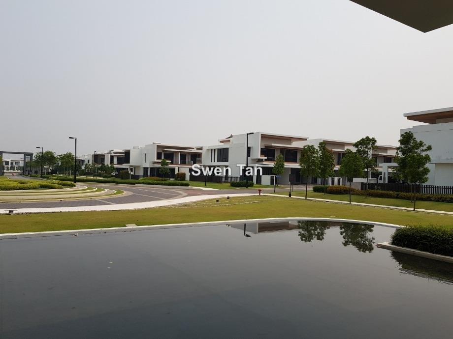 Rumah Berangkai 2 Tingkat untuk Dijual di Telok Panglima Garang, Selangor oleh Swen Tan - iProperty.com.my