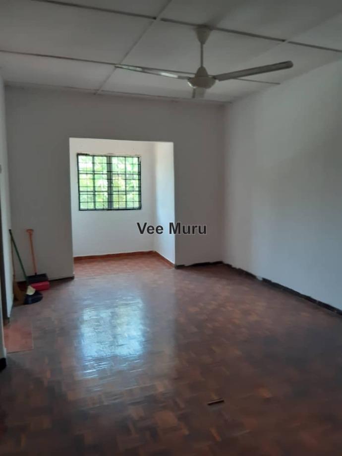 Rumah Berangkai 2 Tingkat untuk Dijual di County Homes, Rawang oleh Vee Muru - iProperty.com.my