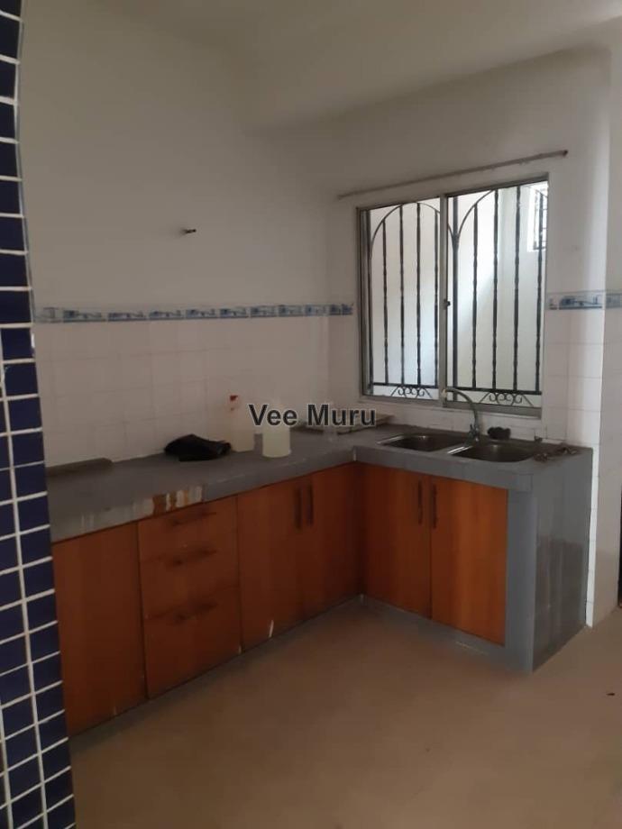 Rumah Berangkai 2 Tingkat untuk Dijual di County Homes, Rawang oleh Vee Muru - iProperty.com.my