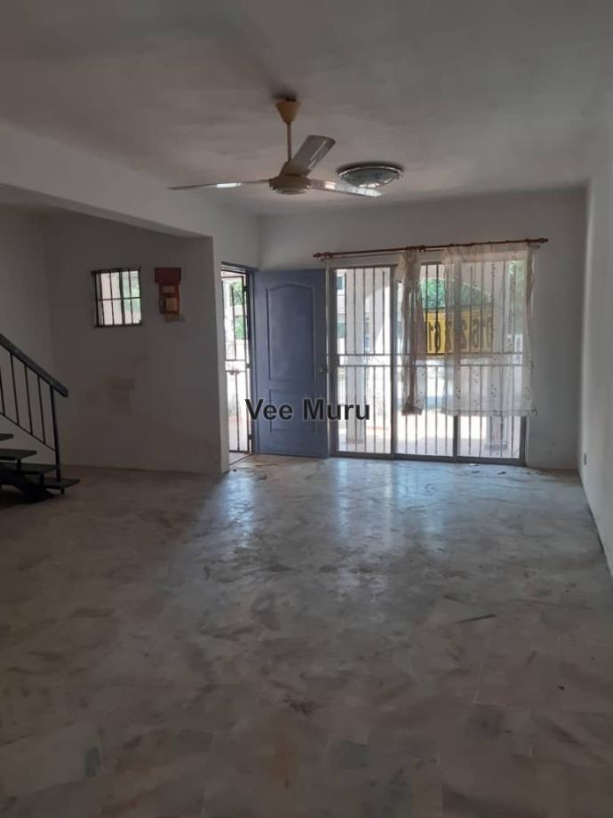 Rumah Berangkai 2 Tingkat untuk Dijual di County Homes, Rawang oleh Vee Muru - iProperty.com.my