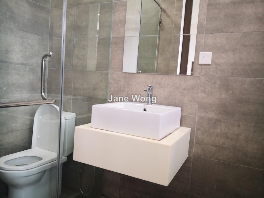 Service Residence for Sale in H2O Residences by Jane Wong - iProperty.com.my