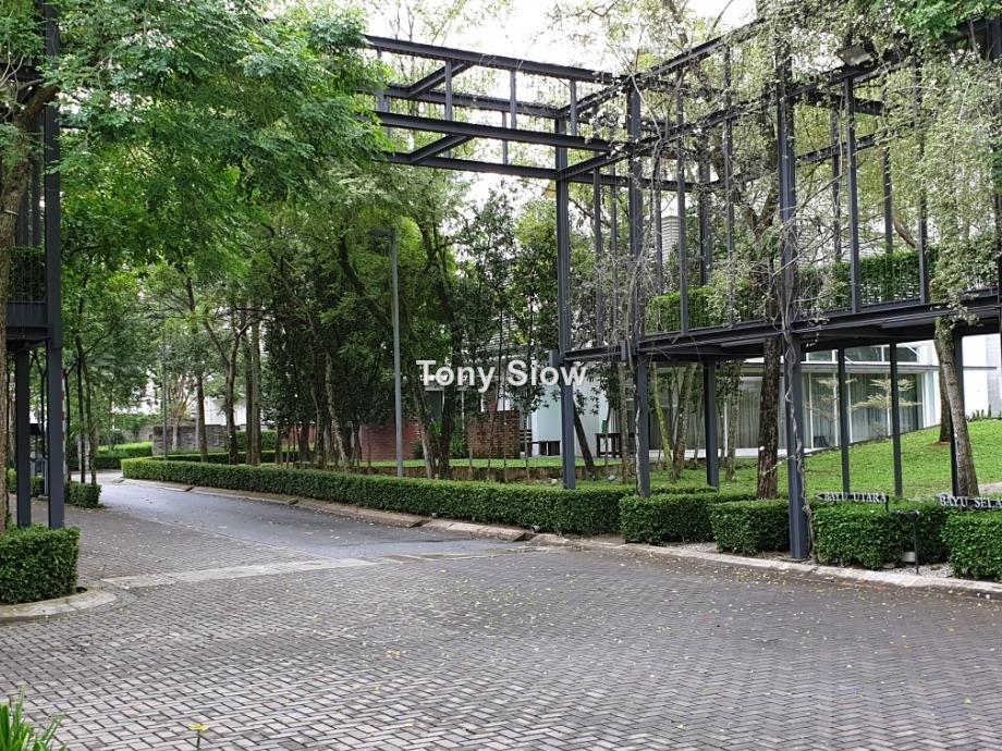 Bungalow House for Sale in Seri Pilmoor, Ara Damansara by Tony Siow - iProperty.com.my