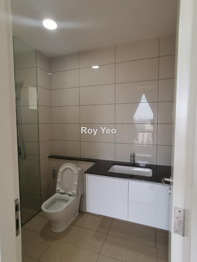 Service Residence for Rent in The Park Sky Residence by Roy Yeo - iProperty.com.my