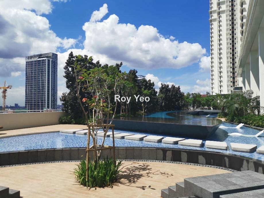Service Residence for Rent in The Park Sky Residence by Roy Yeo - iProperty.com.my
