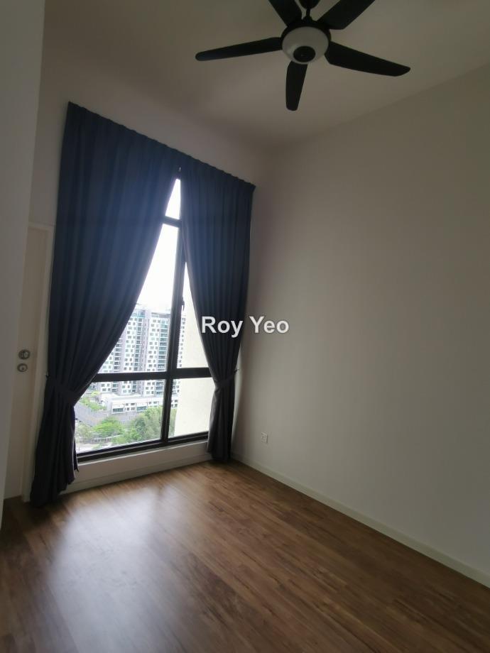 Service Residence for Rent in The Park Sky Residence by Roy Yeo - iProperty.com.my