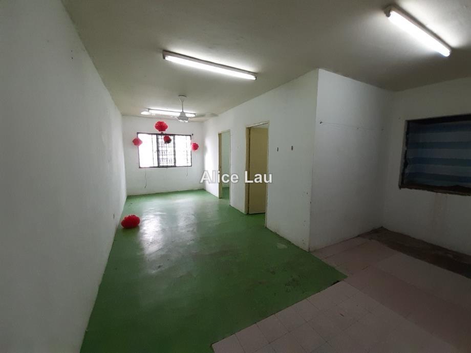 Flat for Rent in Lestari Apartment by Alice Lau - iProperty.com.my