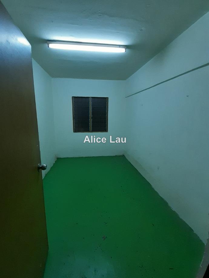 Flat for Rent in Lestari Apartment by Alice Lau - iProperty.com.my