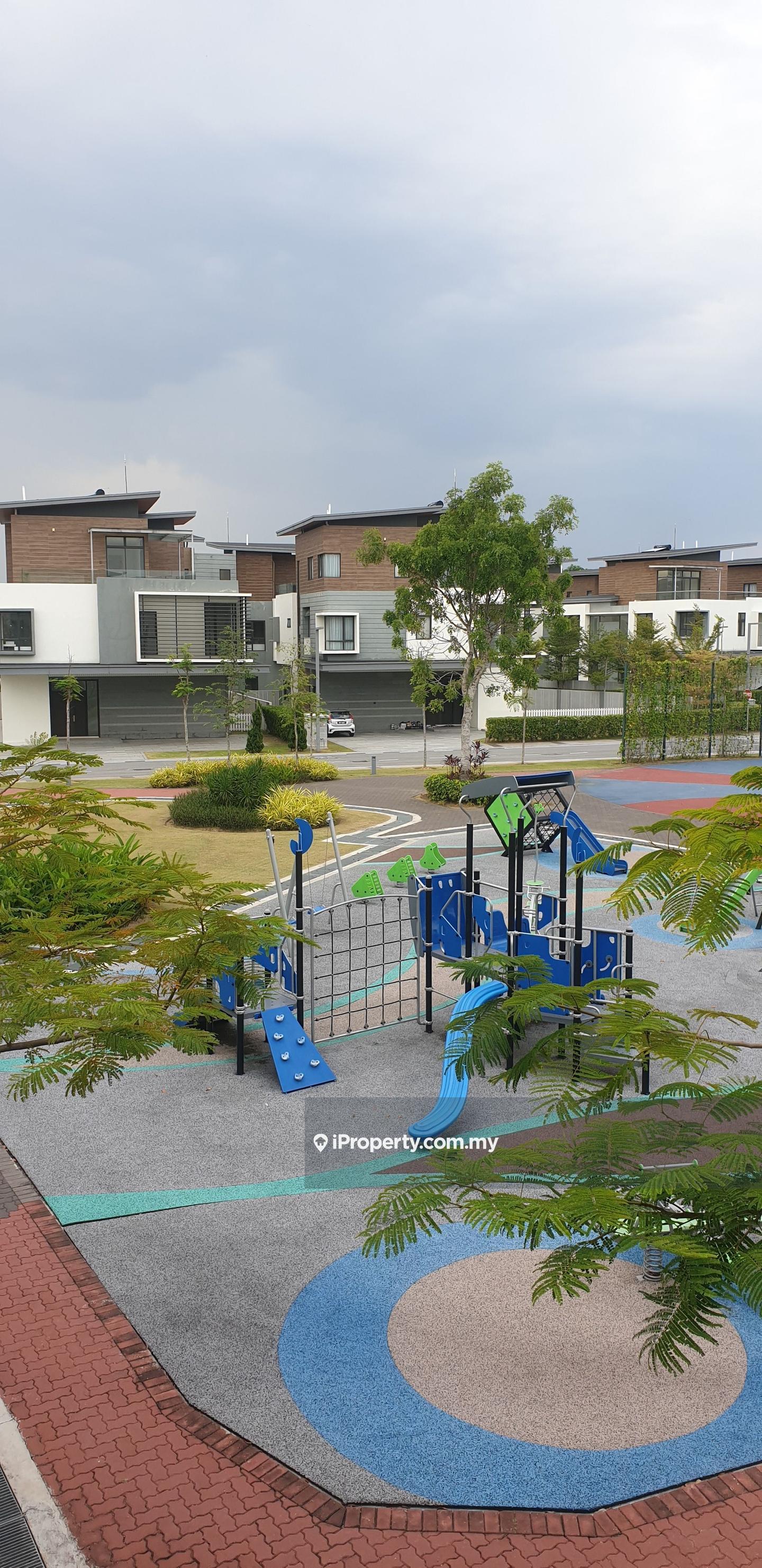 Bungalow House for Sale in Kota Kemuning, Shah Alam by Krystin Lim - iProperty.com.my