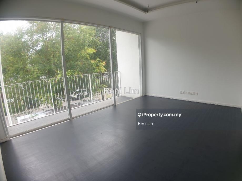 Bungalow House for Sale in Seri Pilmoor,Bayu Utara,Bayu Selatan, Ara Damansara by Reni Lim - iProperty.com.my