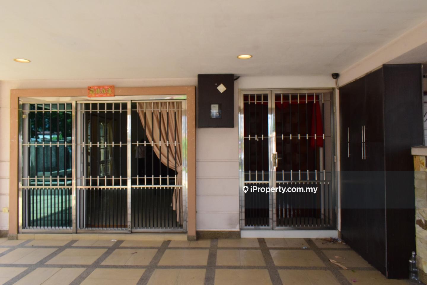 Semi-Detached House for Sale in Taman Equine, Seri Kembangan by Philip Wong - iProperty.com.my