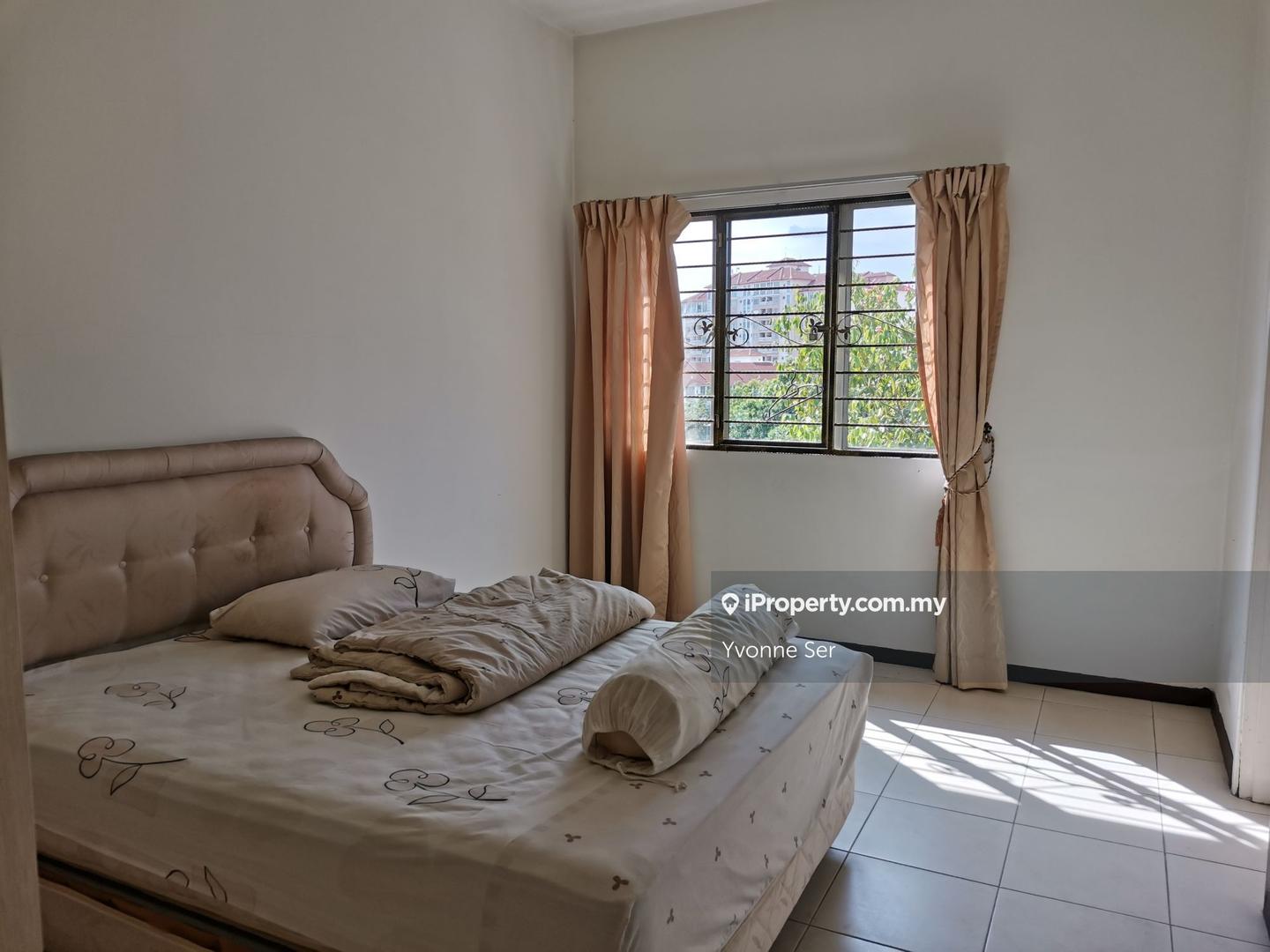 Rumah Berangkai 2 Tingkat untuk Dijual di Ametis Terrace, Bandar Bukit Puchong, Puchong, Puchong oleh Yvonne Ser - iProperty.com.my