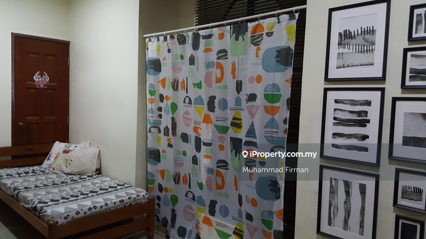 Banglo untuk Dijual di Seksyen 7, Shah Alam oleh Firman Hussain - iProperty.com.my