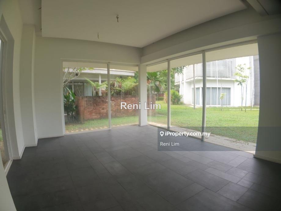 Bungalow House for Sale in Seri Pilmoor,Bayu Utara,Bayu Selatan, Ara Damansara by Reni Lim - iProperty.com.my