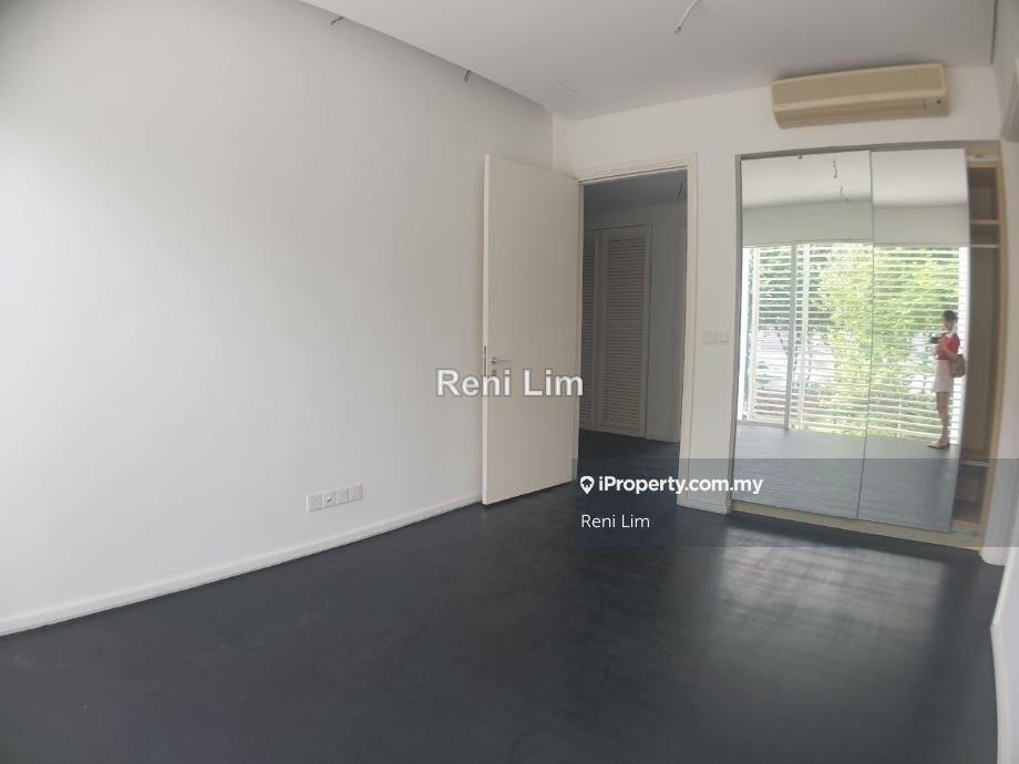 Bungalow House for Sale in Seri Pilmoor,Bayu Utara,Bayu Selatan, Ara Damansara by Reni Lim - iProperty.com.my