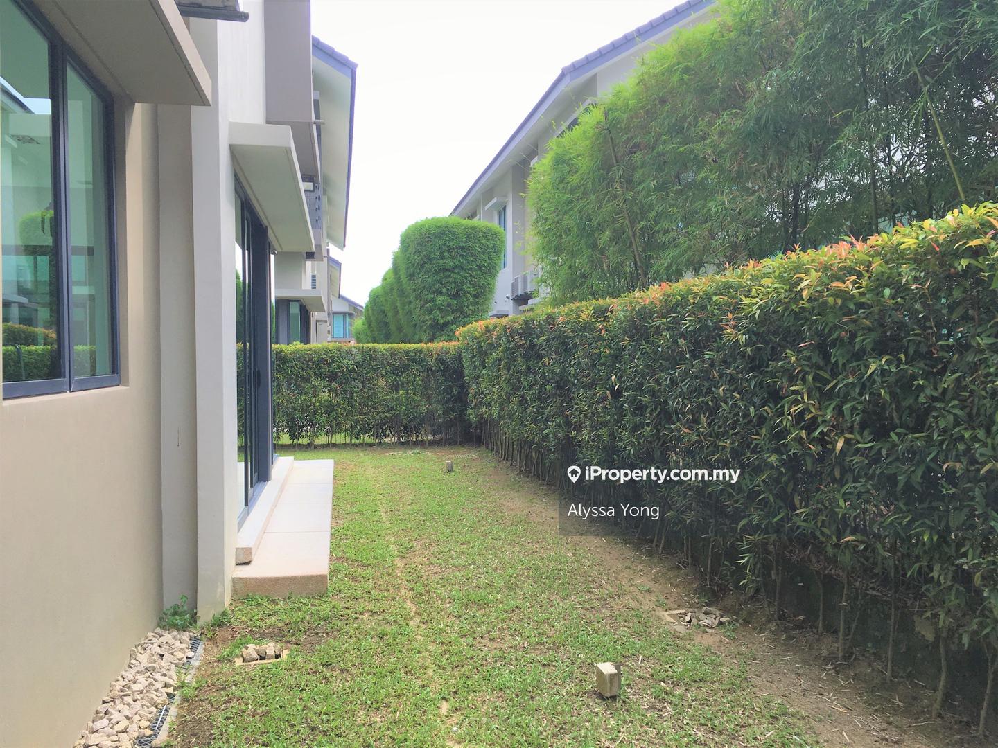 Rumah Berkembar untuk Dijual di Leisure Farm, Bayou Creek, Iskandar Puteri (Nusajaya) oleh Alyssa Yong - iProperty.com.my