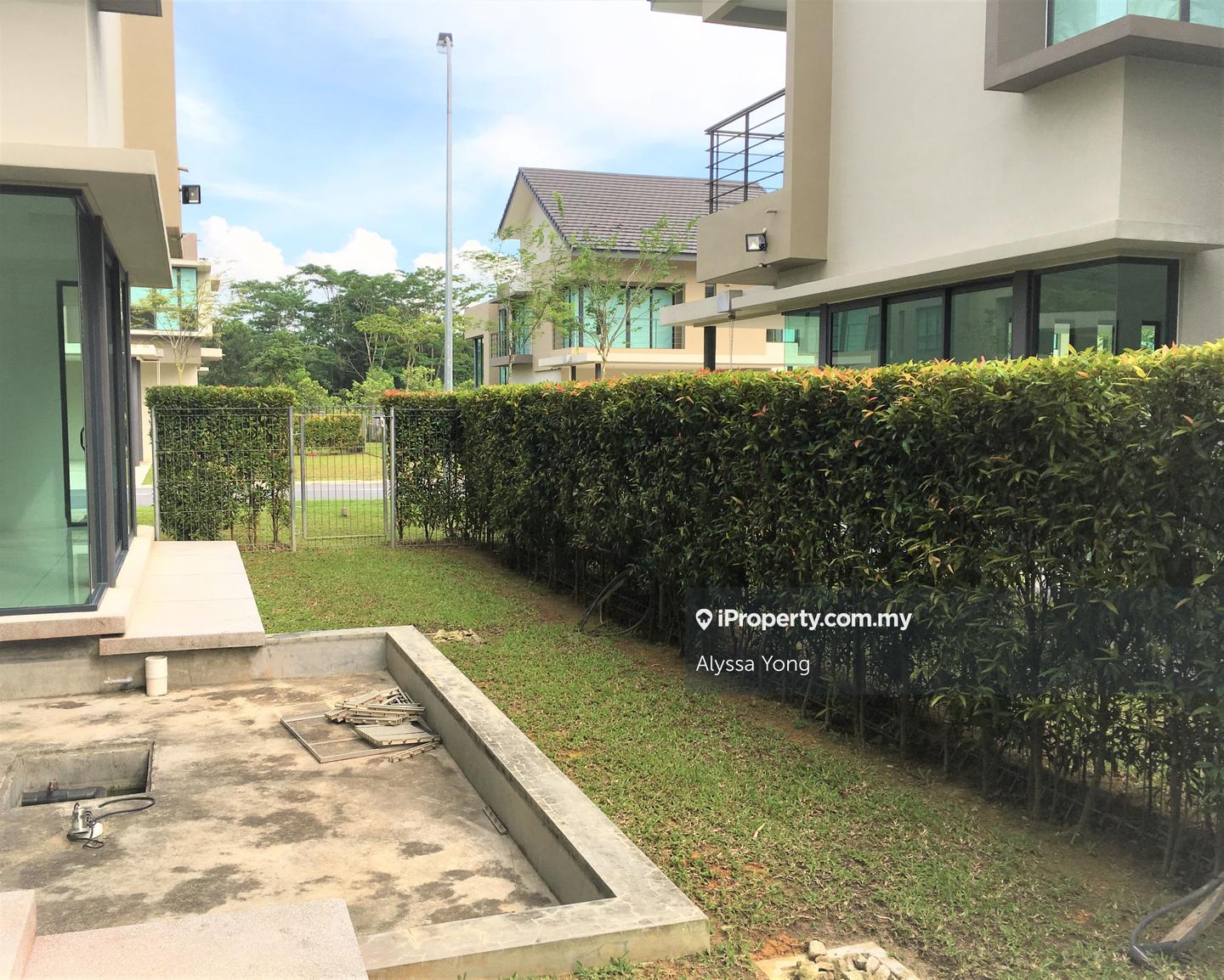 Rumah Berkembar untuk Dijual di Leisure Farm, Bayou Creek, Iskandar Puteri (Nusajaya) oleh Alyssa Yong - iProperty.com.my