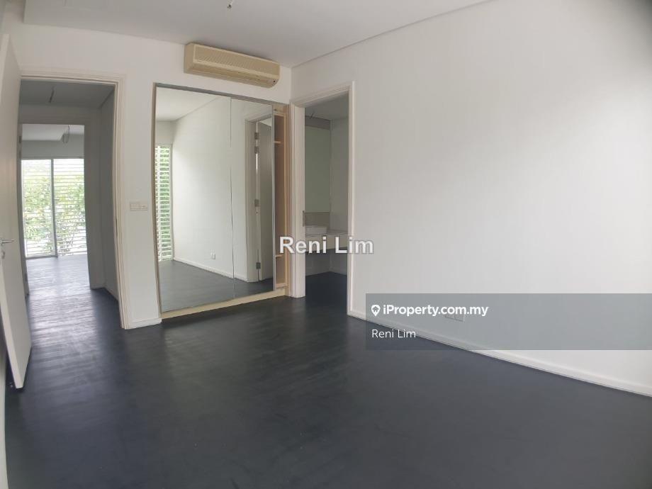 Bungalow House for Sale in Seri Pilmoor,Bayu Utara,Bayu Selatan, Ara Damansara by Reni Lim - iProperty.com.my