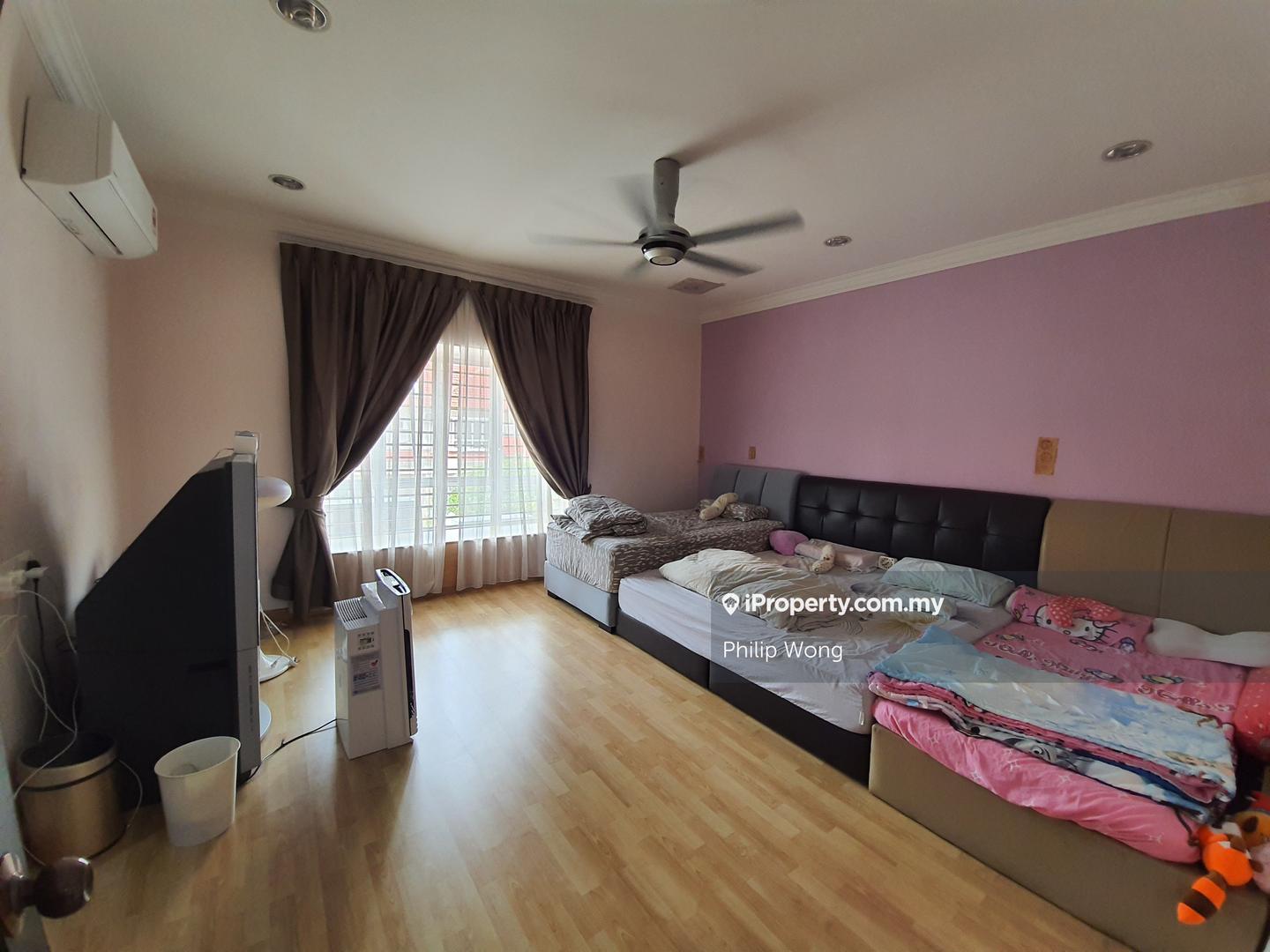 Rumah Berangkai 2 Tingkat untuk Dijual di Taman Prima Tropika, Seri Kembangan oleh Philip Wong - iProperty.com.my