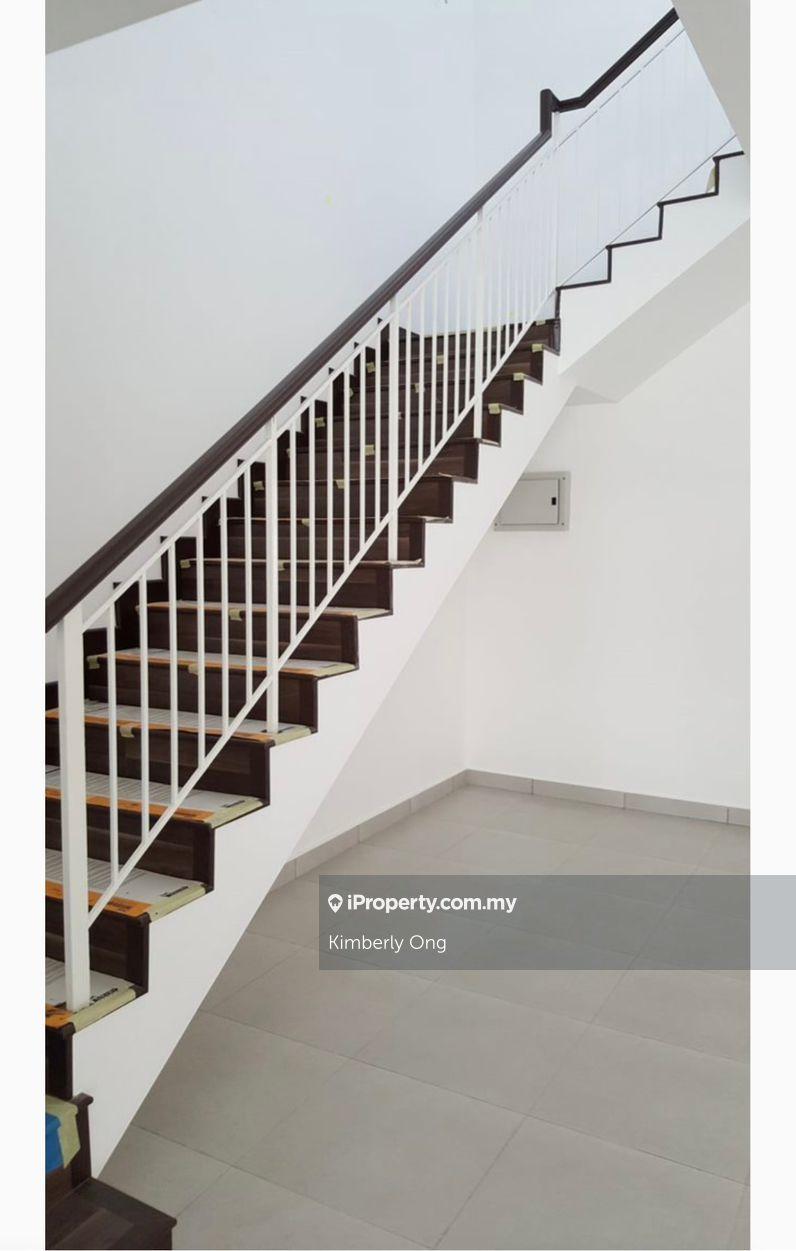 Rumah Berangkai 2 Tingkat untuk Dijual di Laman Azalea, Nilai Impian, Nilai, Bangi, Kajang, Nilai oleh Kimberly Ong - iProperty.com.my