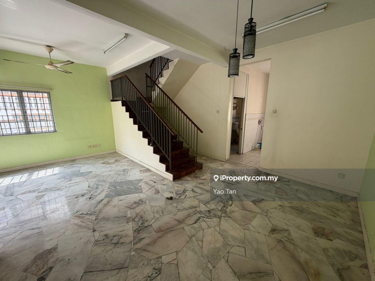 2-storey Terraced House for Sale in Taman Putra Permai, Seri Kembangan by Yao Tan - iProperty.com.my