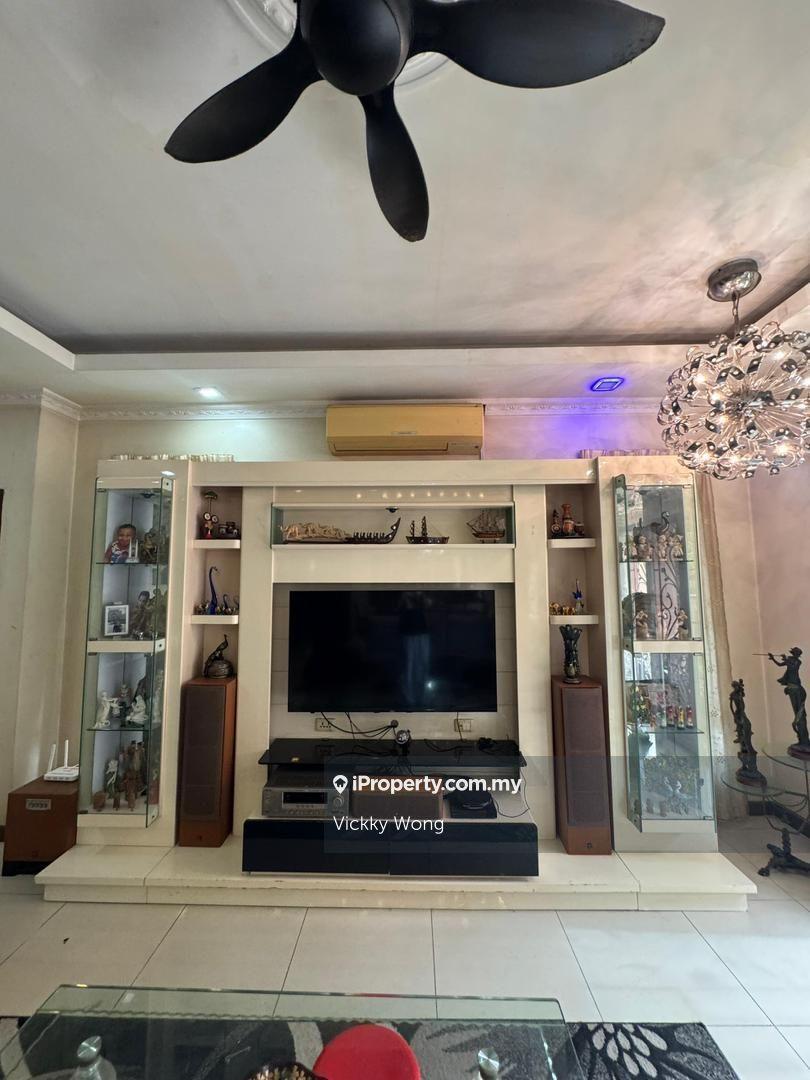 Semi-Detached House for Sale in Taman Bukit Semenyih, Semenyih by Vickky Wong - iProperty.com.my
