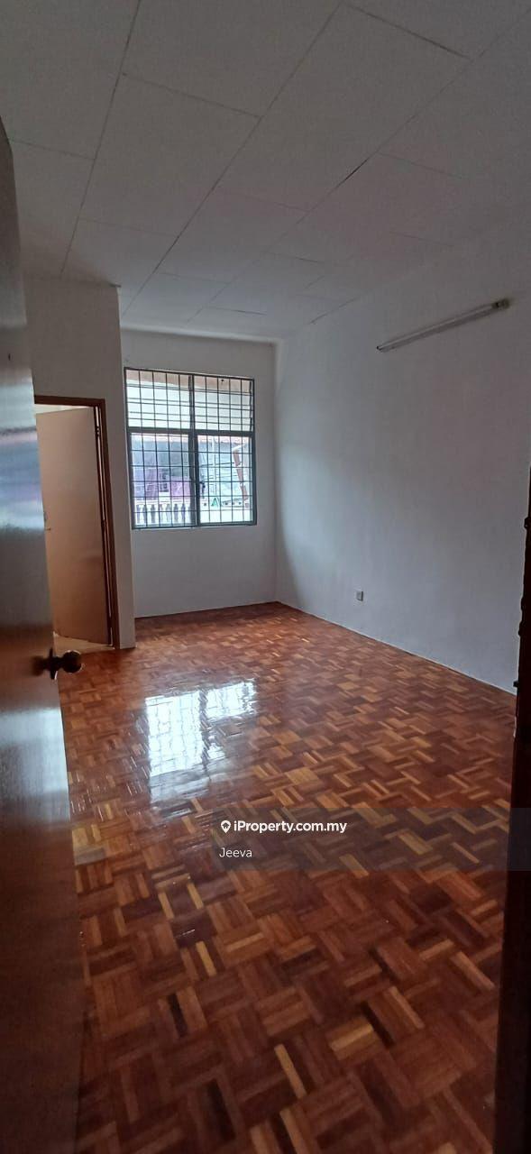 Banglo untuk Dijual di Seremban, Negeri Sembilan oleh Jeeva - iProperty.com.my