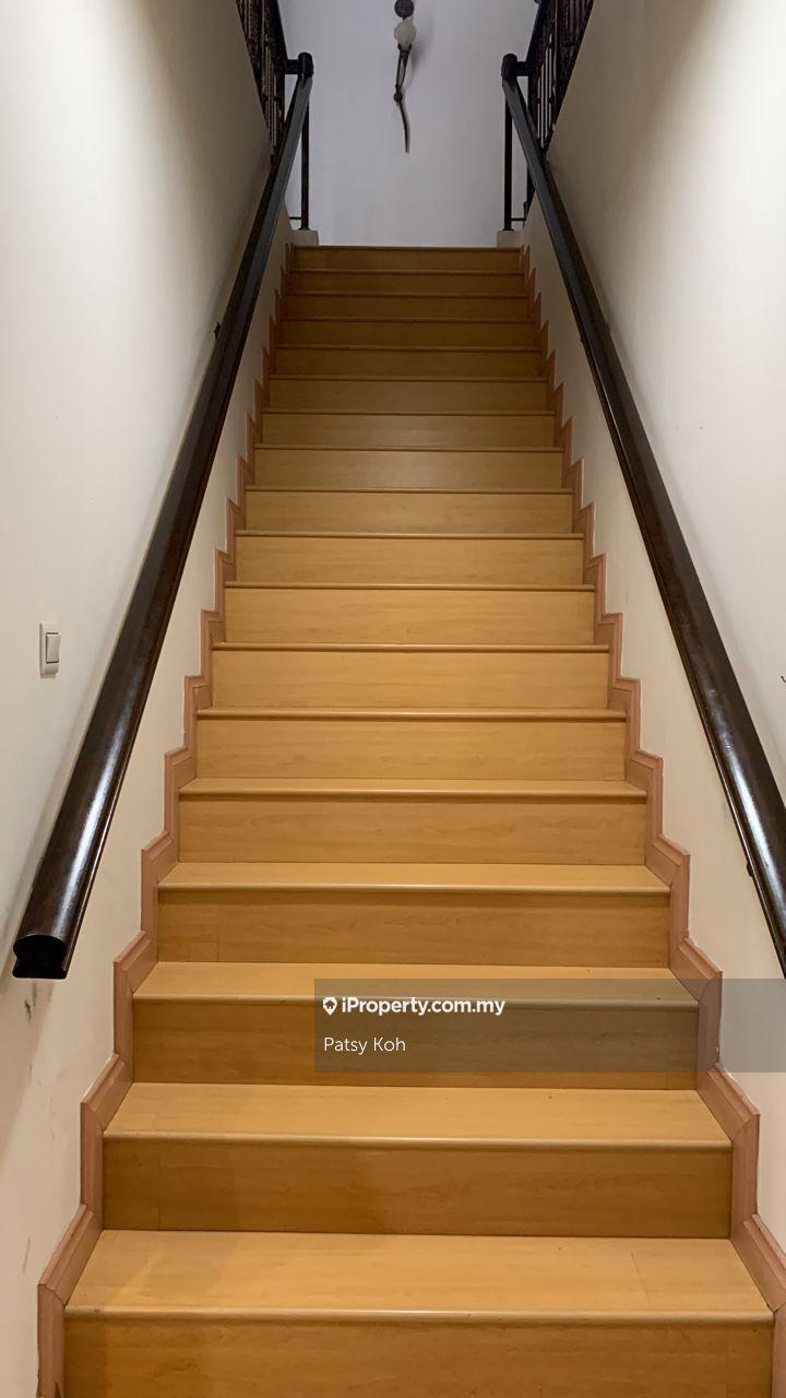 Rumah Berkembar untuk Dijual di Bali Residence,Segar Perdana,Bukit Segar, Cheras oleh Patsy Koh - iProperty.com.my