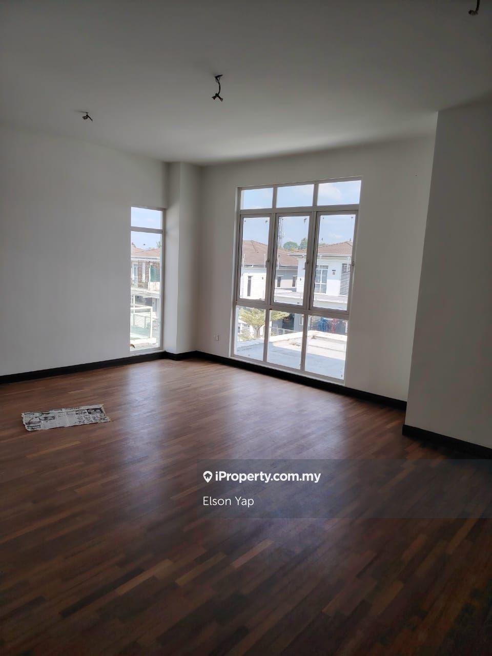 Semi-Detached House for Sale in Amverton Hills, Sungai Buloh by Elson Yap - iProperty.com.my