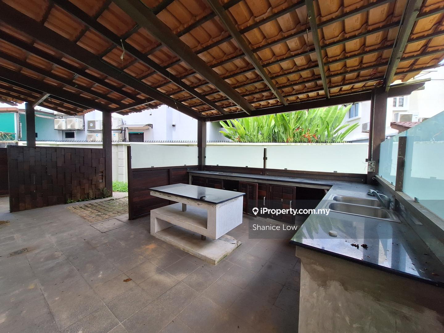 Bungalow House for Sale in Bandar Puteri Puchong, Puchong by Shanice Low - iProperty.com.my