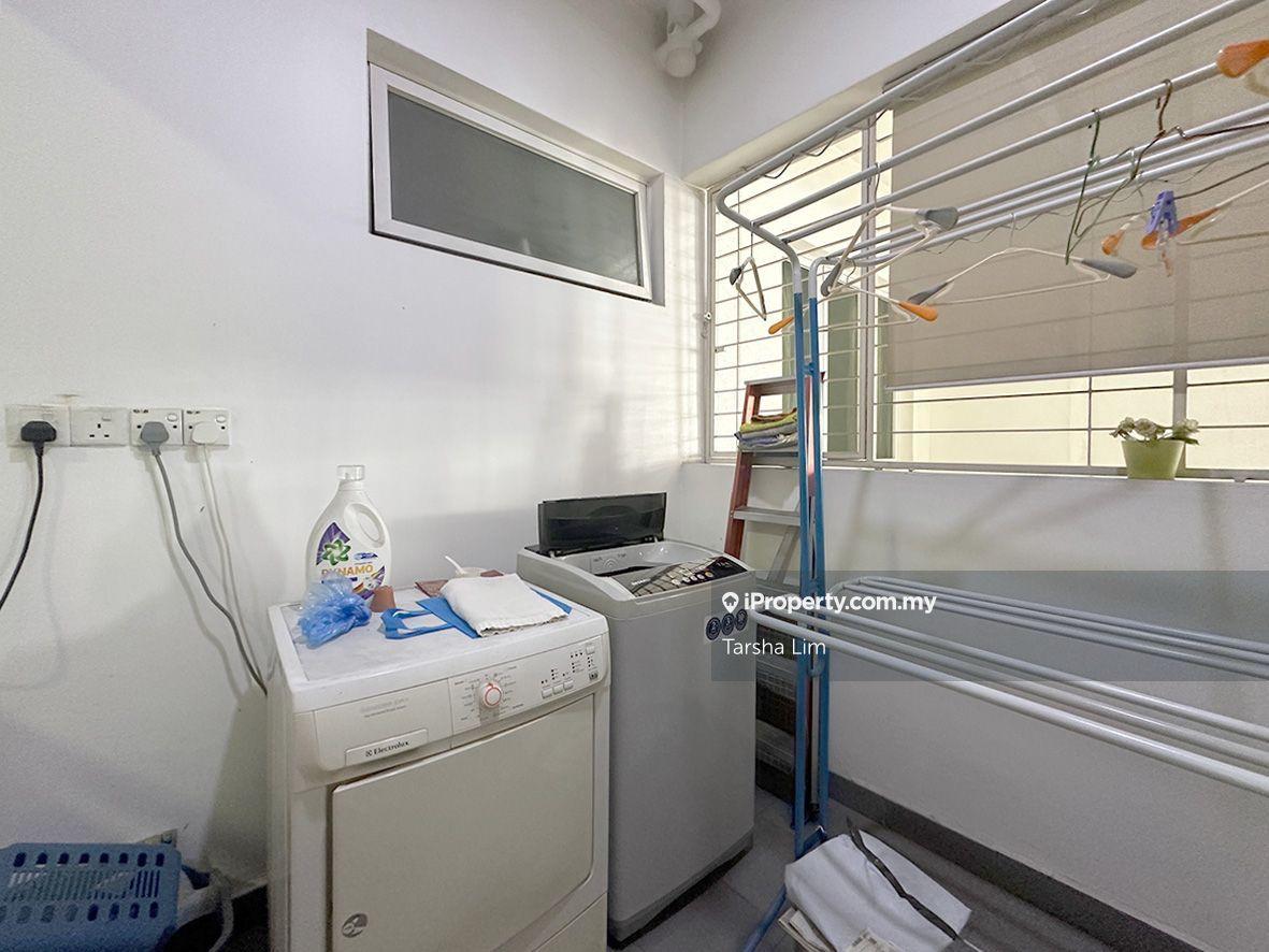 Kondominium untuk Dijual di Surian Residences oleh Tarsha Lim - iProperty.com.my