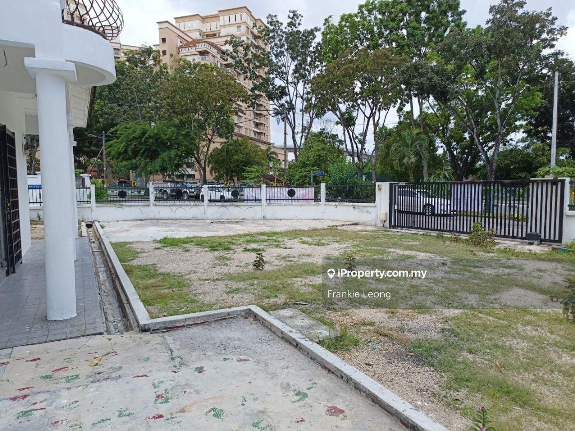 Rumah Berangkai 2 Tingkat untuk Dijual di Sri Petaling, Kuala Lumpur oleh Frankie Leong - iProperty.com.my