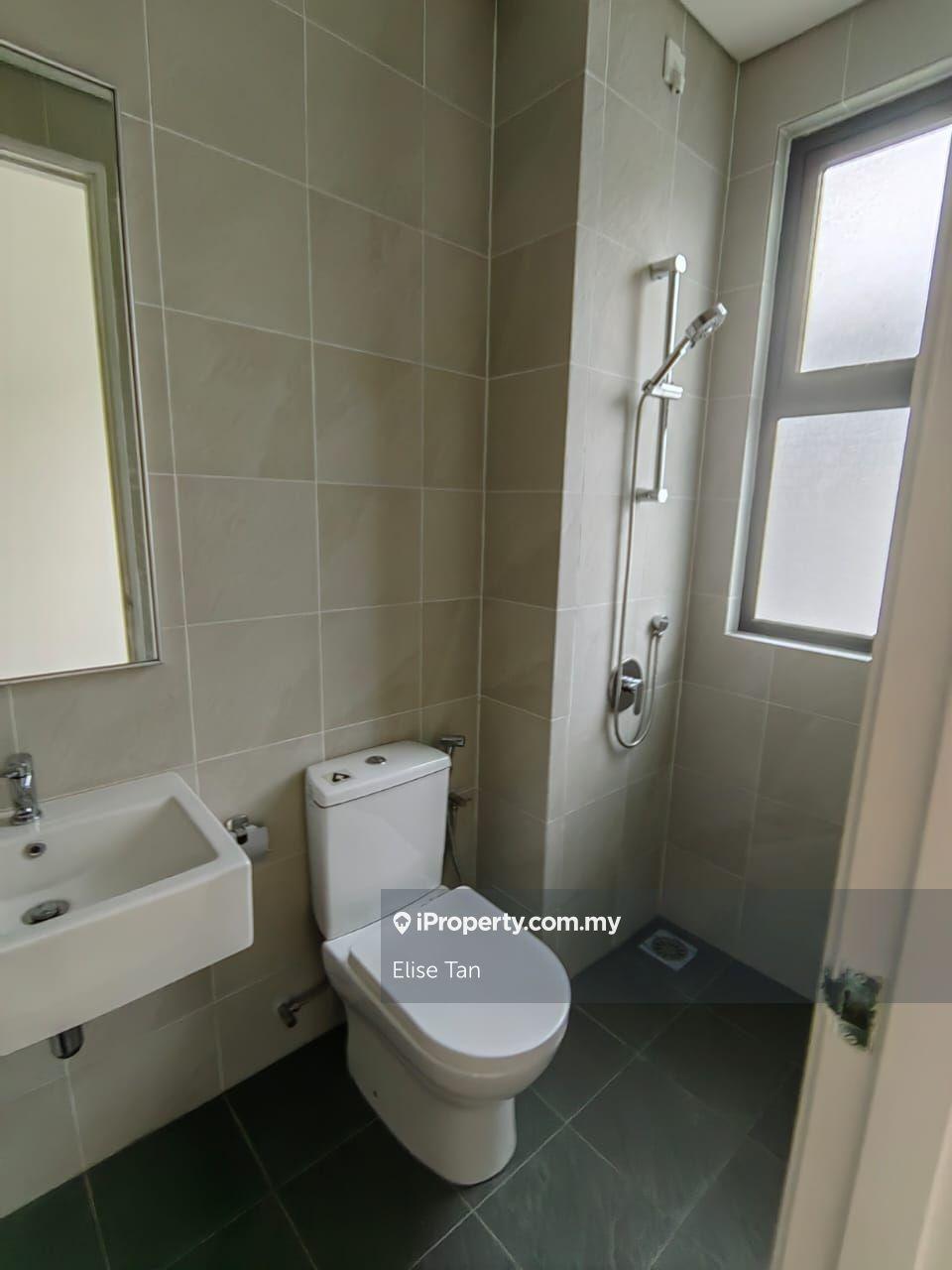 Rumah Berangkai 3 Tingkat untuk Dijual di Taman Puncak Jalil, Seri Kembangan oleh Elise Tan - iProperty.com.my