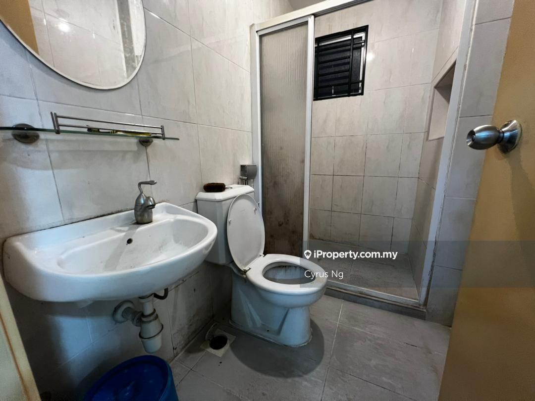 Service Residence for Rent in Connaught Avenue by Cyrus Ng - iProperty.com.my