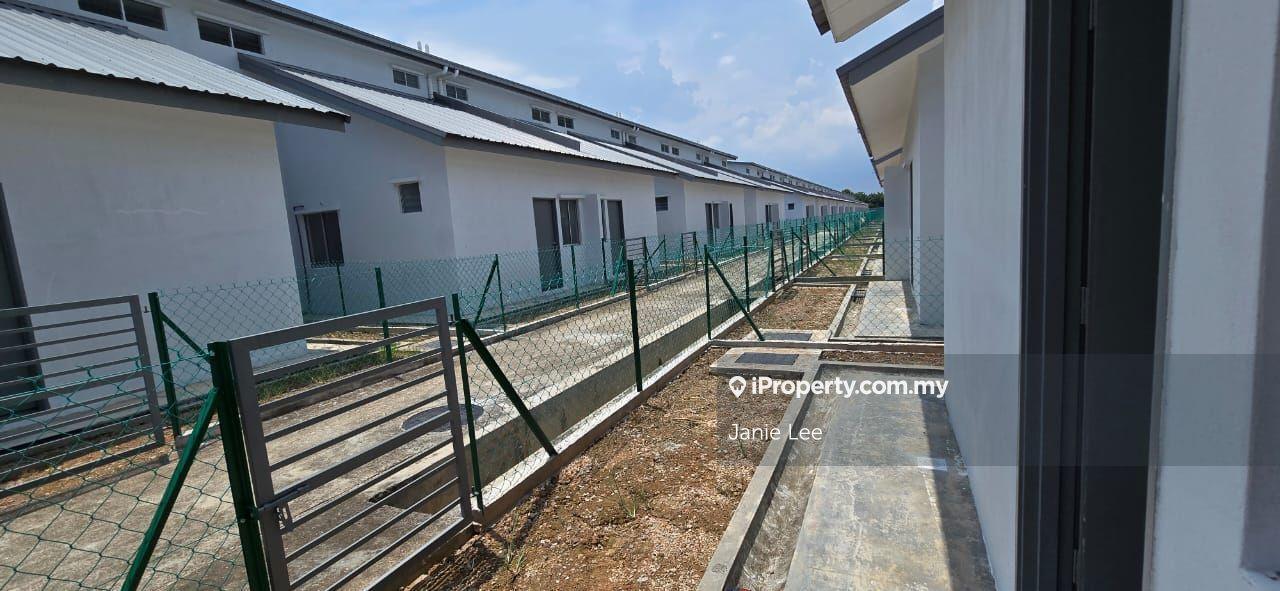 1.5-storey Terraced House for Rent in (near School, Hospital, Sky Mirror) Tanjung Karang, Kuala Selangor by Janie Lee - iProperty.com.my