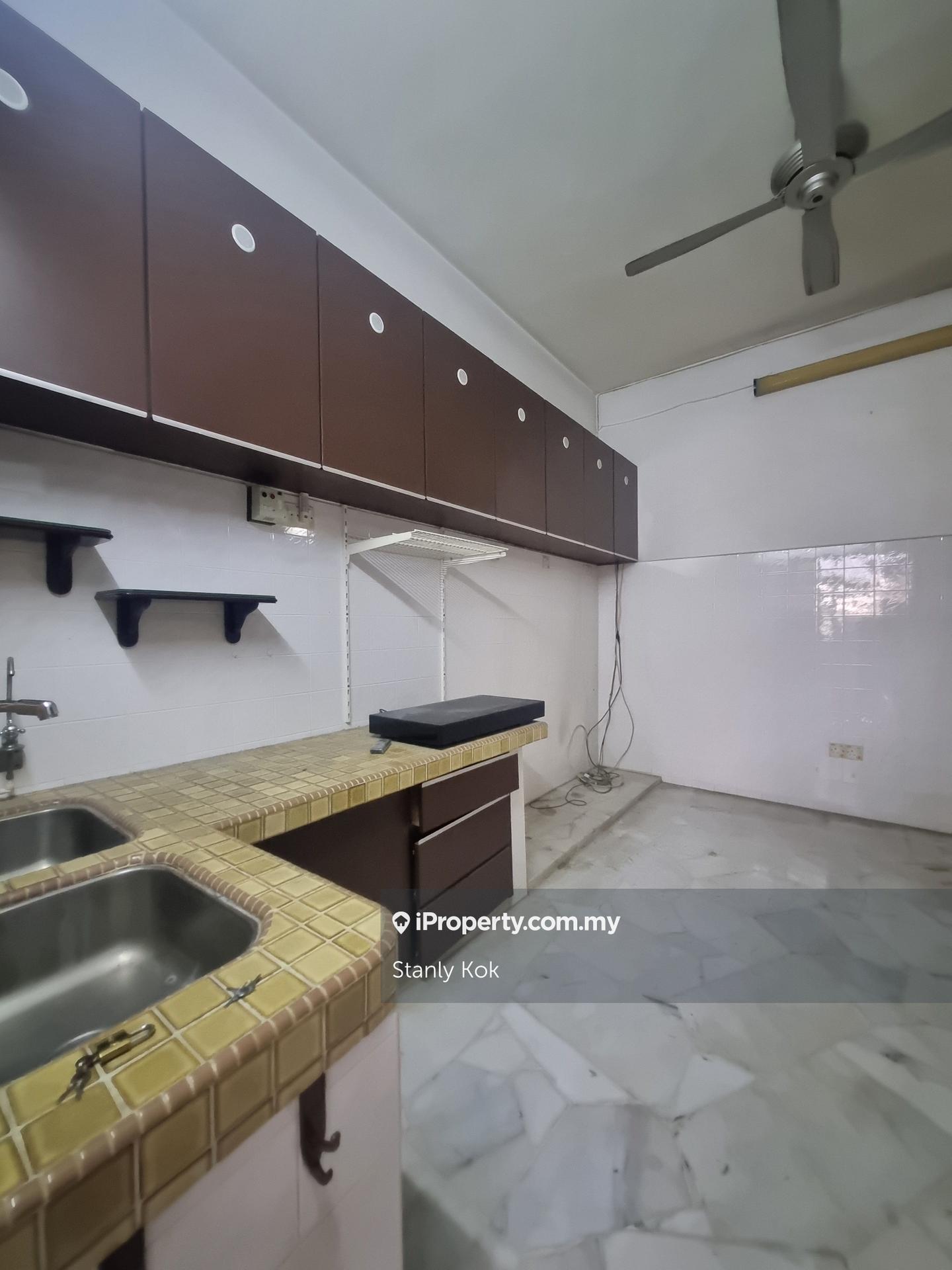 2-storey Terraced House for Sale in Taman Rapat Indah, Ipoh by Stanly Kok - iProperty.com.my