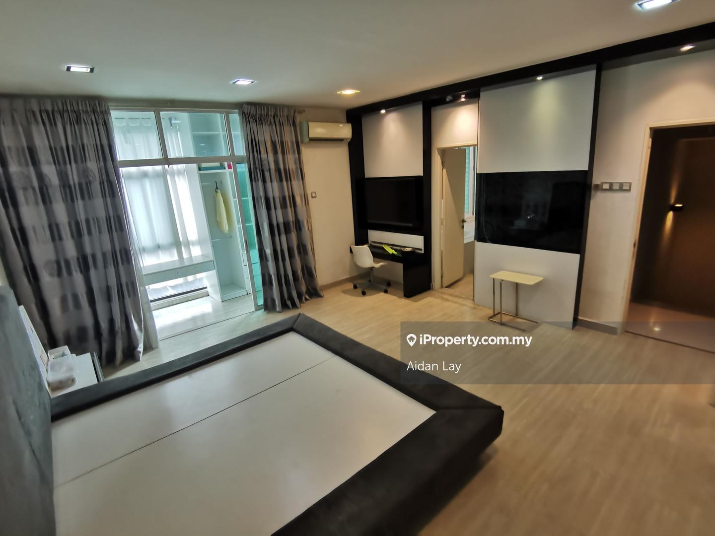 Townhouse for Sale in Kampung Sungai Kayu Ara, Petaling Jaya by Aidan Lay - iProperty.com.my