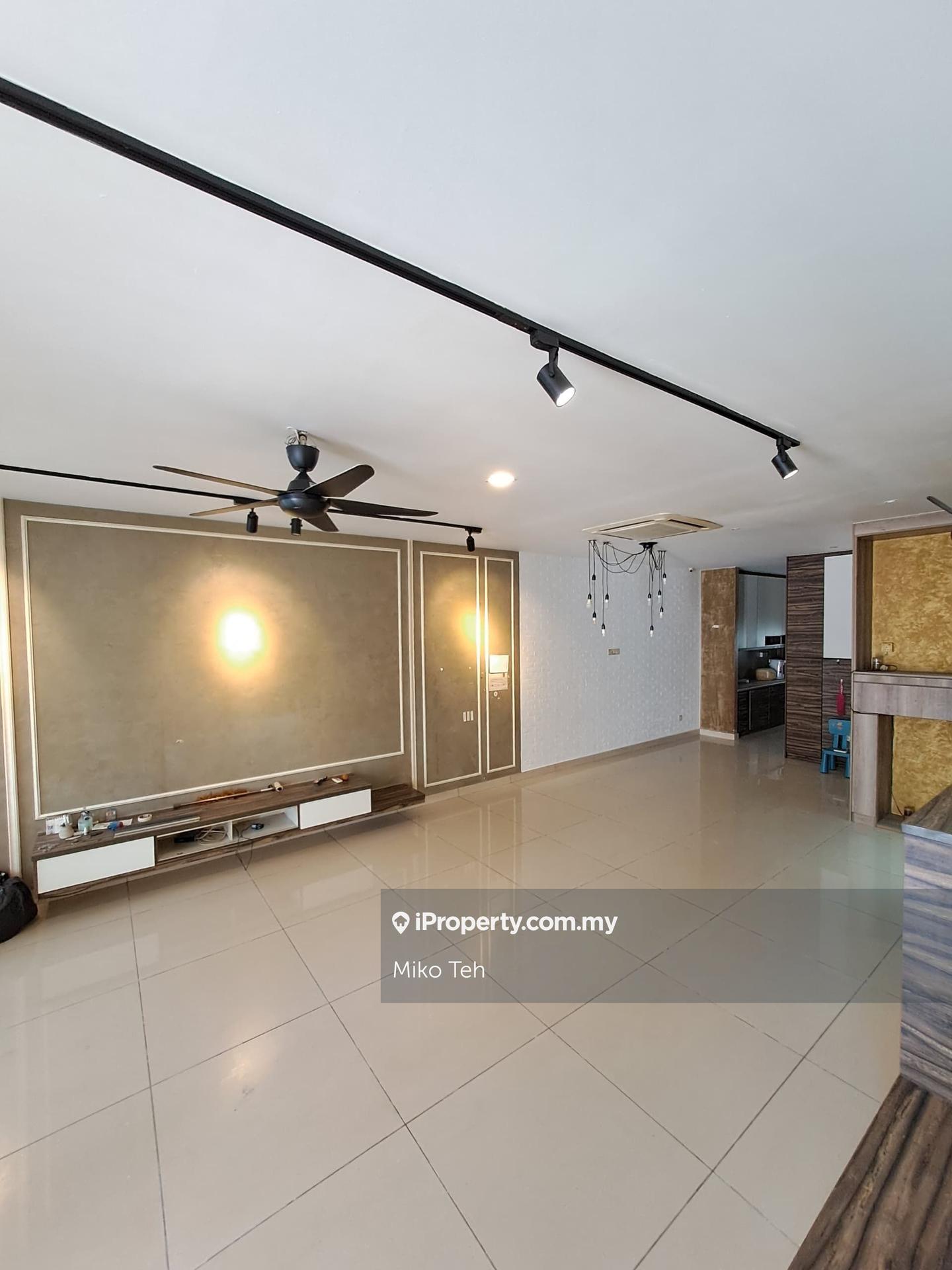 Rumah Berangkai 2 Tingkat untuk Dijual di Taman Lestari Putra, Seri Kembangan oleh Miko Teh - iProperty.com.my