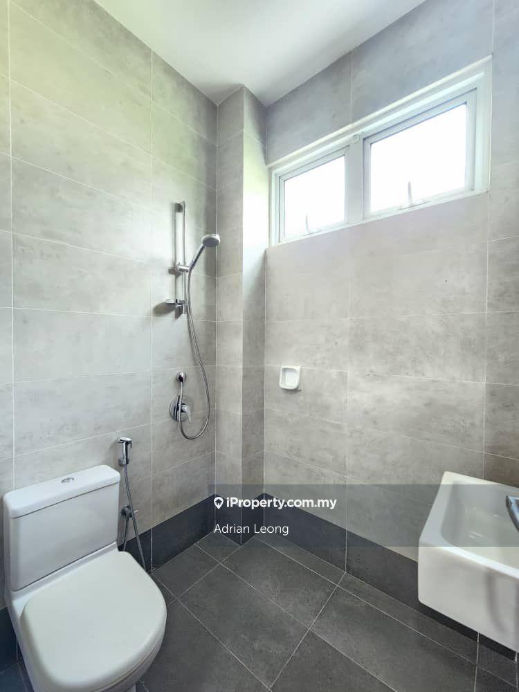 Rumah Berkembar untuk Dijual di Bistari Residence, BR 1, Puchong Prima,, Puchong oleh Adrian Leong - iProperty.com.my