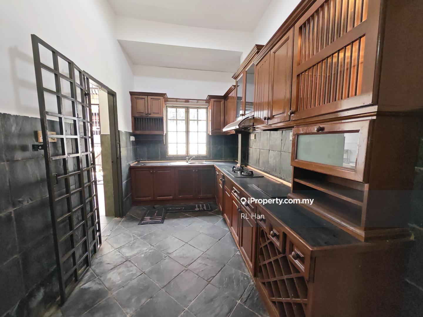 Rumah Berangkai 2 Tingkat untuk Dijual di Usj 11, Subang Jaya oleh RL Han - iProperty.com.my