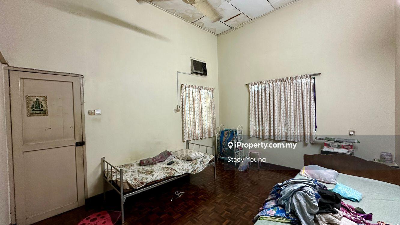 Bungalow House for Sale in Bangsar Bukit Persekutuan, Bangsar by Stacy Young - iProperty.com.my