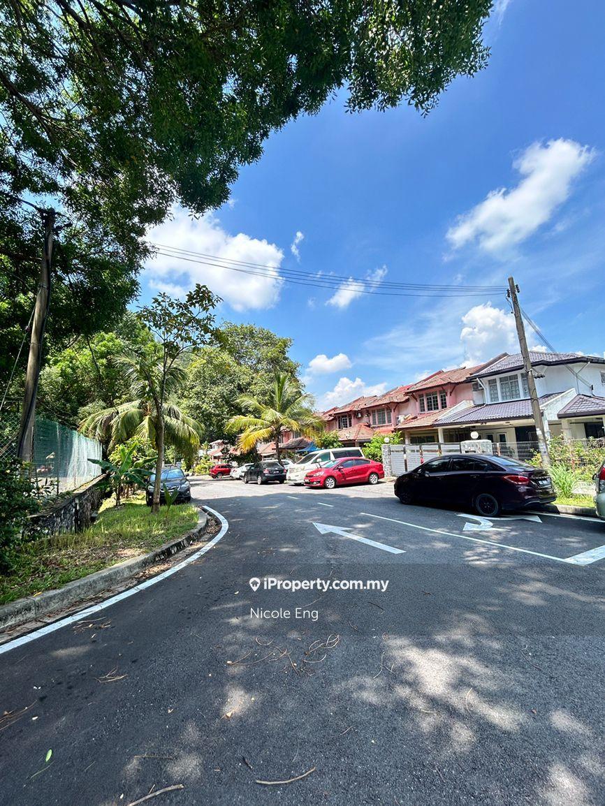 Rumah Berangkai 2 Tingkat untuk Dijual di Lestari Perdana,Puncak Jalil,Bandar Putra Permai, Seri Kembangan oleh Nicole Eng - iProperty.com.my