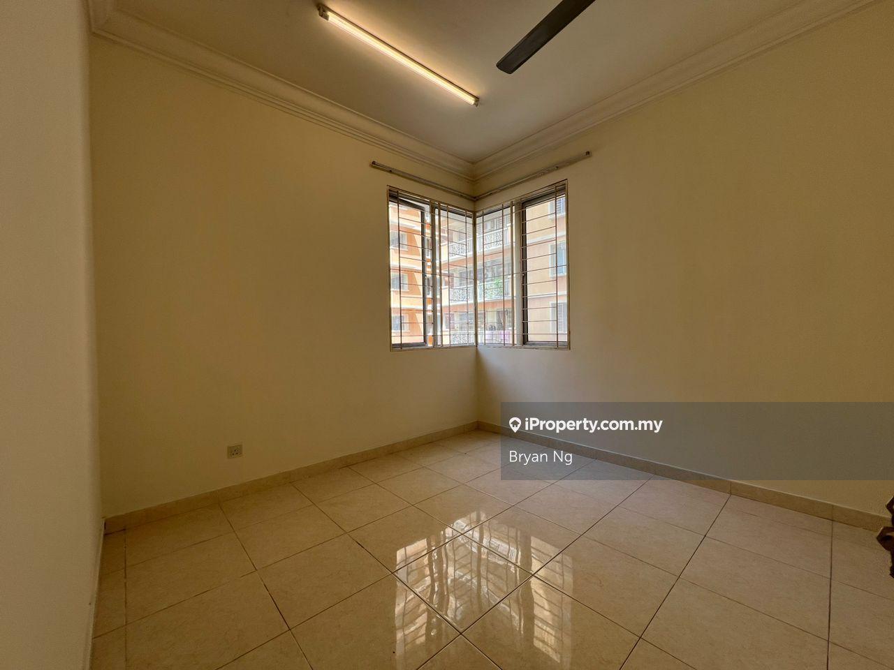 Condominium for Sale in Platinum Hill PV 6 by Bryan Ng - iProperty.com.my