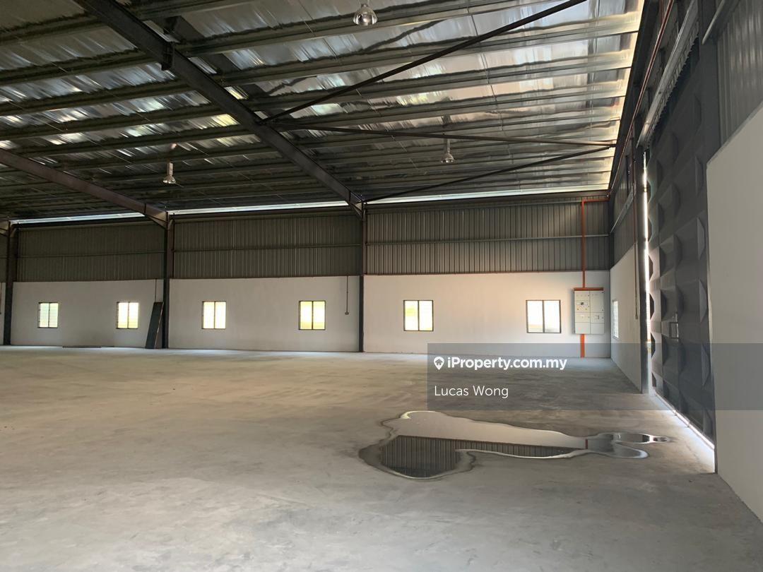 Warehouse for Rent in Sungai Long, Bukit Angkat, Seri Kembangan, Balakong by Lucas Wong - iProperty.com.my