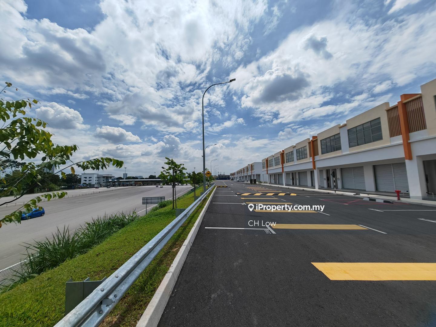 Shop-Office for Rent in Taman Sutera, Kajang by CH Low - iProperty.com.my